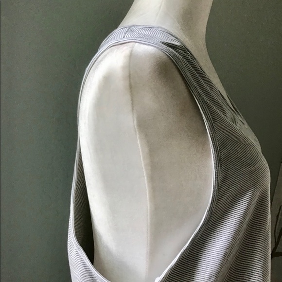 Albion Racerback Tank Size Small - Picture 4 of 6